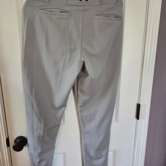 2 pairs Under Armour Mens Gray Baseball Pants size M medium - Picture 6 of 6